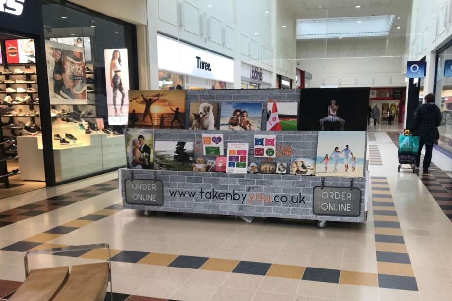 Waterside Retail Shopping Centre Gift Stand