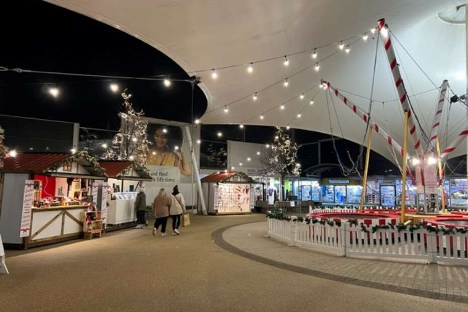 Christmas Market at Junction 32